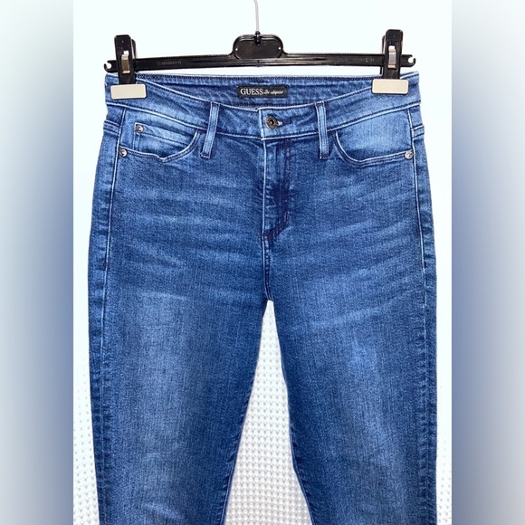 Women’s GUESS high waisted stretchy skinny Jeans size 27 - Picture 2 of 14